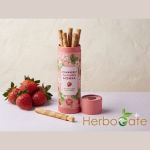 Palillo de Limpieza Dental Herbal con Sabor a Fresa, Miswak con Ingredientes Naturales para Dientes Saludables, Aliento Fresco y Cuidado Bucal Diario - Product Image 2