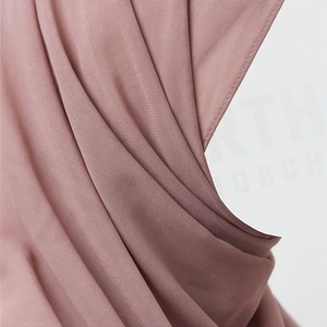 Women Solid Color Chiffon Hijab Breathable Daily Wear Islamic Scarf Shawl - Product Image 4