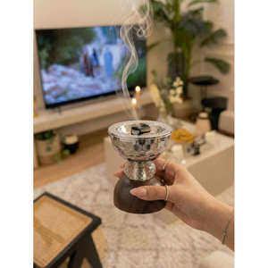 Quemador de incienso de latón hecho a mano con tapa decorativa para uso religioso, difusor de aromaterapia para todas las estaciones, accesorios de fragancia para el hogar - Product Image 5