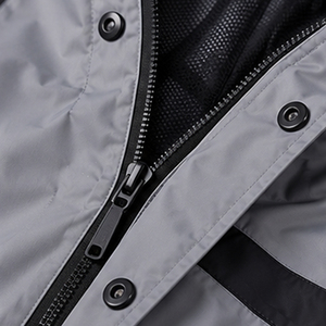 Imperméable Léger en Gros pour Adultes avec Capuche Ajustable – Vêtement de Travail Extérieur, Protection Contre la Pluie, Vêtement d'Extérieur Imperméable, Uniformes d'Extérieur - Product Image 4