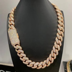 Collar Unisex de Lujo con Diamantes Miami Cuban Link, Chapado en Oro de Plata 925, Certificado IGI, Joyería Iced Rapper Munjani Impex - Product Image 3