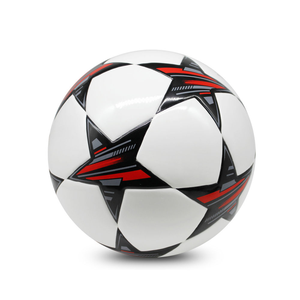 Balón de fútbol personalizado, diseño de panel con estrellas blancas, negras y rojas, cuero PU duradero, para entrenamiento y partidos, tamaño oficial, suministro al por mayor. - Product Image 2