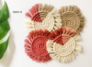 Juego de Posavasos Redondos de Tela Bohemia Hechos a Mano con Borde de Borlas, Opción Multicolor D - Product Image 6