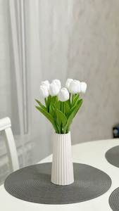 ชุดแจกันเซรามิกสามใบ สไตล์มินิมอล สีดำ น้ำตาล และเหลือง สำหรับตกแต่งบ้าน - Product Image 4