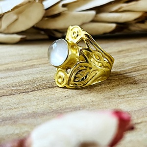 New Arrival Trendy Moonstone <b>Ring</b> Boho Brass Jewelry For Women 18k <b>Gold</b> Plated Floral Leaf <b>Cocktail</b> <b>Rings</b> For Wholesale/OEM/ODM - Product Image 4