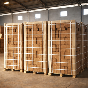 Blocs de tourbe de coco en vrac 5kg, briques à faible EC, expansion 80-85L, palettisés, sous film rétractable, export pour marchés internationaux, agriculture - Product Image 3