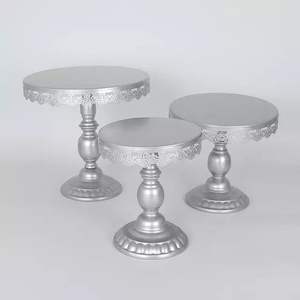 Base de Metal de Primera Calidad para Pastel de Cumpleaños, Exhibición de Postres, con Plato Redondo Elegante y Base Decorativa - Product Image 1