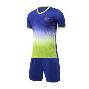 Dernier design, nouveau style, uniforme de football respirant, qualité supérieure, couleur unie, uniforme de football en vente en ligne - Product Image 2