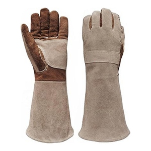 Gants de soudure en cuir de vachette haute performance, résistants à la chaleur et aux étincelles, gants de pompier robustes, logo personnalisé - Product Image 1