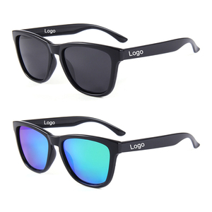 Gafas de Sol Polarizadas Clásicas 8200 con Logotipo Personalizado al por Mayor, Protección UV400, Gafas de Sol Deportivas de Diseño, Gafas de Sol de Espejo - Product Image 1