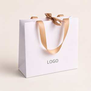 Bolsas de Regalo de Papel Blanco con Logotipo Personalizado y Asas de Cinta Dorada para Empaquetado de Boutique, Bolsas de Papel Impresas Personalizadas al por Mayor - Product Image 3