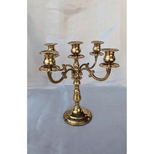 Candélabre décoratif à 5 bras en laiton, finition couleur or, artisanat métallique fait main, porte-bougie de luxe pour table, pour la décoration - Product Image 4