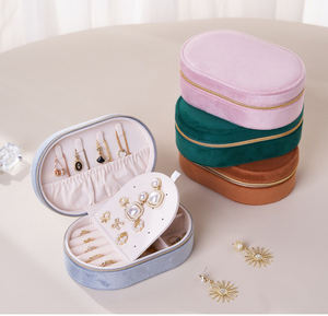 Boîte de rangement pour bijoux de voyage personnalisée, portable, à double couche, en velours doux, de forme ovale simple, étui cadeau pour accessoires - Product Image 6