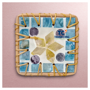 Fournisseur fiable de sous-verres en rotin de luxe pour la maison, lot de 6 sous-verres en rotin faits à la main style bohème pour boissons, panier en osier tressé. - Product Image 1