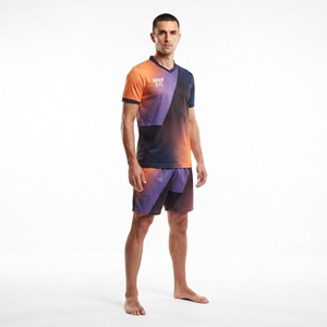 Conjunto de camiseta y pantalón corto de entrenamiento de fútbol personalizado para hombre, para adultos, 100% poliéster, ropa deportiva, fabricación OEM ODM - Product Image 1