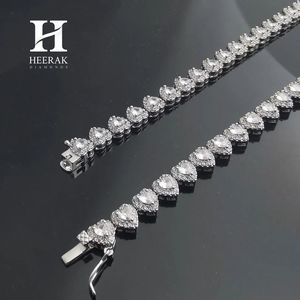 Cadena de tenis de oro macizo de 10K, 14K, 18K personalizada con diamantes en forma de corazón, diamantes creados en laboratorio con certificación IGI, joyería con halo en forma de corazón. - Product Image 6