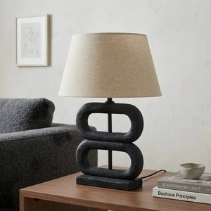Lampe de table artisanale en métal KS International avec abat-jour en flanelle, lampe de chevet décorative pour chambre à coucher, Uttar Pradesh - Product Image 2
