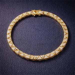 Collar de Oro Amarillo con Diamante de Corte Triangular, Joyería de Lujo para Uso Diario de Mujer - Product Image 2