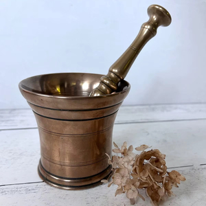 Brass <b>Herb</b> <b>Grinder</b> Mortar And Pestle For Ayurvedic Medicine Kitchen Spices And Organic Ingredient Crushing - Product Image 1