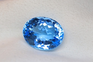 Topaze bleue suisse précieuse, facettée, de forme ovale, 10x8mm, 100% naturelle, pierres précieuses de topaze suisse, cadeau pour elle - Product Image 2