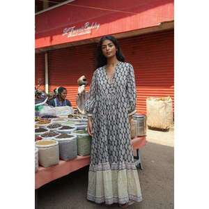 Vestido Largo Floral de Manga Larga para Mujer, Cuello en V, Corte Holgado, Estilo Bohemio Informal, Vestido de Verano con Estampado Étnico - Product Image 4