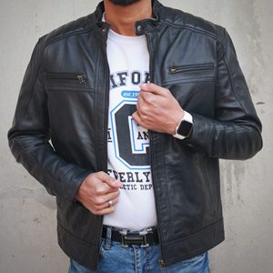Chaqueta de Motero de Cuero Impermeable Negra para Hombre, con Logotipo Personalizado OEM, Estilo Urbano, Fabricada en Fábrica Ecológica - Product Image 4