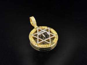 Colgante Personalizado de Acero Inoxidable con Incrustaciones de Diamantes CZ, Diseño de Estrella de David, Pasaporte Real, Amor, Esperanza, Alegría, Fe, Religioso, Unisex - Product Image 1