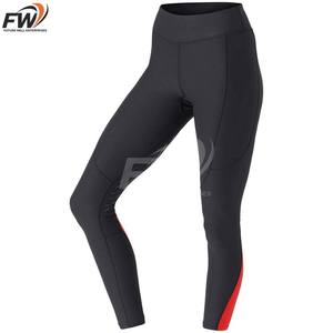 Vêtements d'équitation personnalisés pour femmes en gros : Pantalons d'équitation, leggings et culottes d'équitation avec impression silicone intégrale sur le siège - Product Image 4