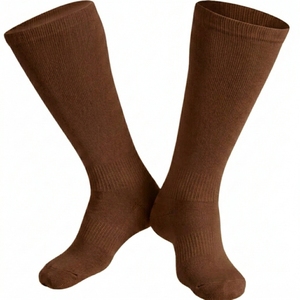 Calcetines de Ciclismo de Compresión Negros Sólidos Personalizados al por Mayor, Ajuste Atlético, Transpirables, de Poliéster/Nylon de Calidad, Fabricante OEM - Product Image 6