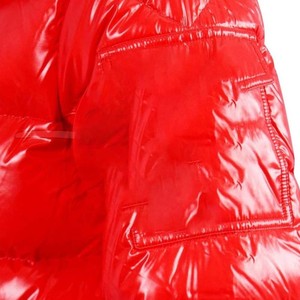 Chaqueta de Invierno Extra Grande para Hombre 2026, Chaqueta Acolchada con Capucha de Diseñador, Color Rojo con Logotipo Personalizado, Chaqueta de Burbujas Brillante - Product Image 4