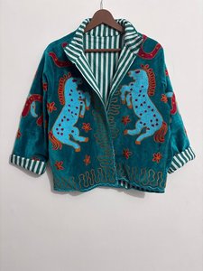 Chaqueta bordada con motivos de caballo, chaqueta india bohemia floral hecha a mano, prendas de alta calidad con bordados, regalos para ella, vestidos casuales. - Product Image 1