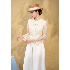 Blusas Transpirables de Encaje Floral Crema para Mujer, Estilo Casual de Verano para Vacaciones, con Cuello de Lazo y Manga Larga, GALI - Product Image 1