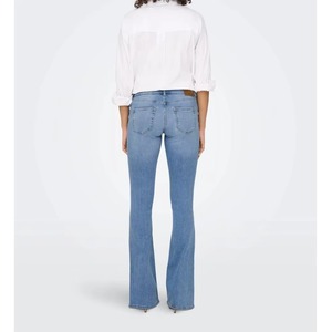 Vaqueros de mezclilla clásicos de corte súper holgado en azul claro para mujer, transpirables, estilo vintage, con cintura antigua - Product Image 4