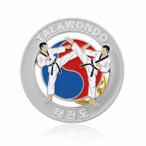 Badges et épingles personnalisés souvenirs sportifs, épingles de taekwondo - Product Image 5