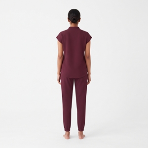 Tenue d'infirmière chirurgicale personnalisée pour femmes, uniforme médical d'hôpital, ensemble de blouses souples et respirantes en gros - Product Image 2