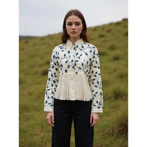 Haut en coton fantaisie pour femme, élégant, respirant, tissu doux, décontracté et idéal pour tous les jours, tendance, confortable, haut d'été pour le bureau ou les soirées. - Product Image 3