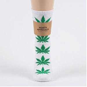 Chaussettes North Approach pour adultes, en coton respirant, imprimé feuilles vertes, blanches, décontractées, d'été - Product Image 1