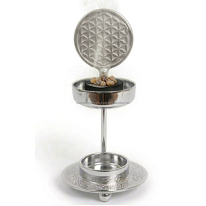 Support d'encens en laiton réglable en hauteur, durable et spécialisé pour le B2B, idéal pour le printemps/été - Product Image 1