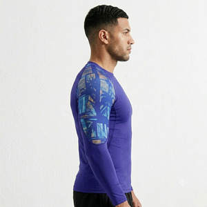 Camiseta de Protección Solar para Hombre, Personalizada con Logotipo, Anti-UV, Transpirable, de Secado Rápido, Longitud Regular, Azul, con Peso de Tela de 120g, UPF50, Venta al Por Mayor - Product Image 5