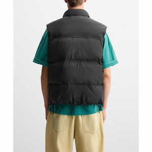 Gilet d'hiver en duvet avec logo personnalisé de haute qualité Veste bouffante sans manches en nylon et polyester imperméable Gilet pour hommes - Product Image 3