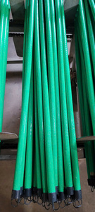 Escobas de madera portátiles para uso doméstico con cabezal de PVC, de cerdas duraderas y de buena calidad, fabricadas en Vietnam. - Product Image 2