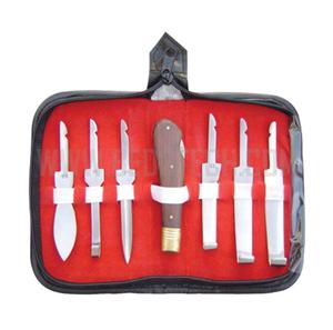 Juego de Cuchillos para Herrador Blunt Edge Surgical Technology, 7 Piezas, con Estuche con Cierre, Hojas de Acero Inoxidable, Modelo Best-900 - Product Image 1