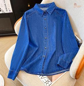 เสื้อเชิ้ตยีนส์แขนยาวสำหรับผู้หญิง ทรงหลวม ปกคอพับ สีพื้น แขนยาวเต็มตัว - Product Image 1