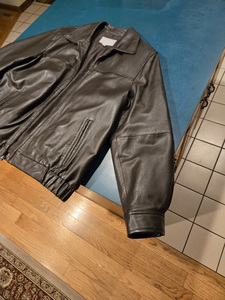Chaqueta de Cuero Genuino Marrón de Alta Calidad, Estilo Bomber, Chaqueta Moderna Premium, OEM Personalizada - Product Image 4