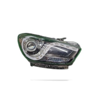 ไฟหน้าซ้าย Xenon 10P 921013Z170 สำหรับรถยนต์ I40 VF ปี 2011-2015 มือสอง - Product Image 2