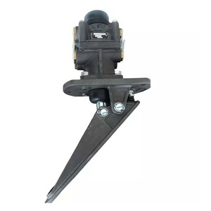 Vanne de frein double avec pédale (VOSS) 100601130 Pièces détachées pour compresseur d'air Wabcoo - Product Image 1