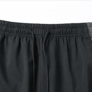 Trajes deportivos de alto rendimiento para hombre. Conjuntos deportivos elegantes con chaquetas de cremallera completa y pantalones deportivos ajustados a juego. - Product Image 3