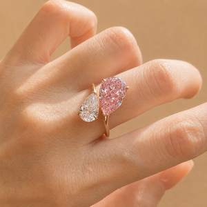 Anillo de Compromiso de Lujo con Diamante Cultivado en Laboratorio Rosa y Blanco de 6.5 Quilates en Oro Sólido de 14K para Mujer, Certificado IGI - Product Image 5