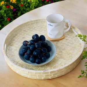 ถาดเสิร์ฟลายเคลือบเงาสมัยใหม่ ประดับมุกและกระดูก ทรงกลม ทำจากวัสดุธรรมชาติ ราคาแข่งขันจากเวียดนาม - Product Image 4