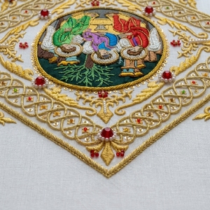 Patch d'icône religieuse Zardosi en or personnalisé, broderie à la main en fils dorés pour les vêtements sacrés et la décoration traditionnelle d'église - Product Image 2